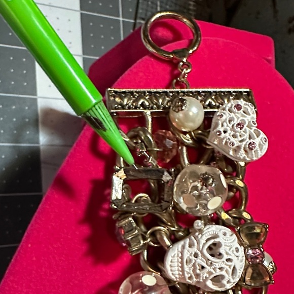 Betsey Johnson Gold and White Skull Charm Bracelet - Picture 3 of 4